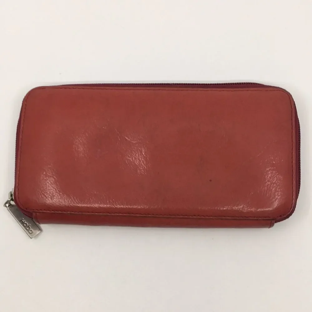 Hobo International Red Leather Zippy Accordion Zip Around Wallet
